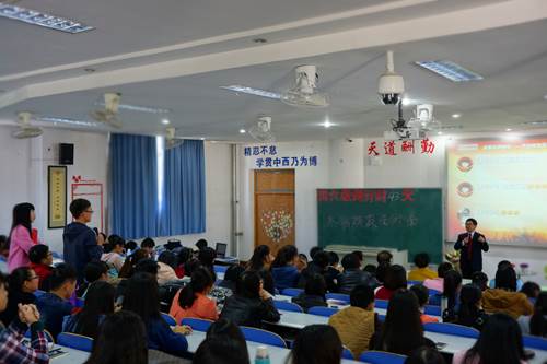 http://news.hbmu.edu.cn/__local/1/60/57/A65BD6ED420E17A00CFB07D9924_2CF1984B_87679.jpg