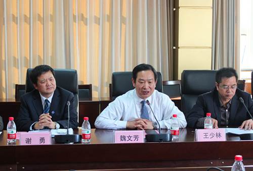http://news.hbmu.edu.cn/__local/E/05/89/5DC47513CFF6B1691F096019F31_40BF592C_20044.jpg
